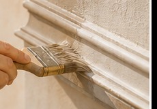 Oberflächenarbeit mit Pinsel